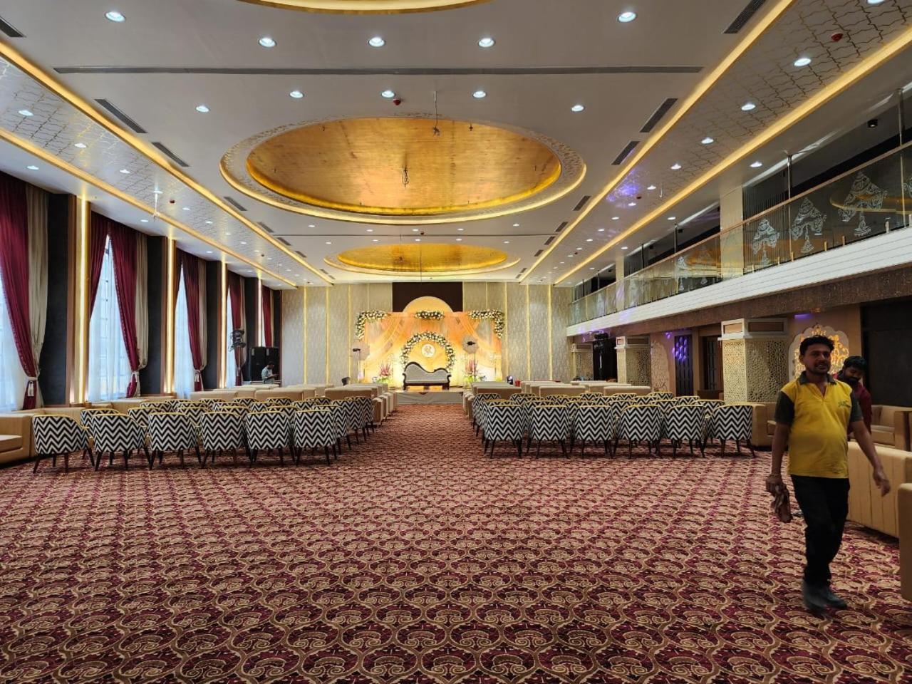 Raj Vilas Resort Dhanbād エクステリア 写真